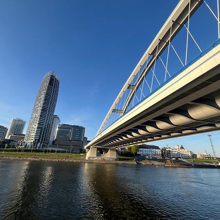 River Front Mezonet Eurovea Bratislava Exterior foto