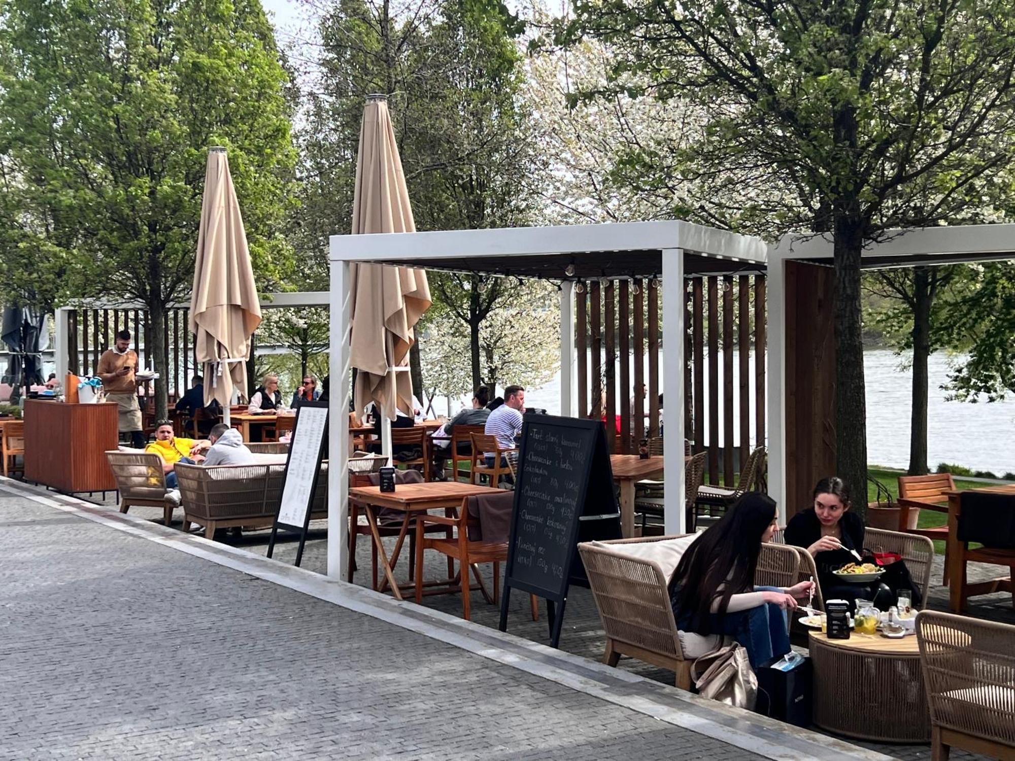 River Front Mezonet Eurovea Bratislava Exterior foto