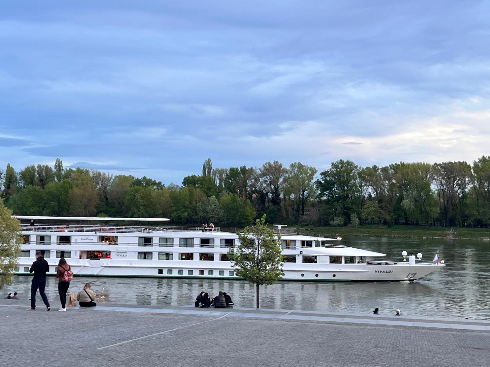 River Front Mezonet Eurovea Bratislava Exterior foto